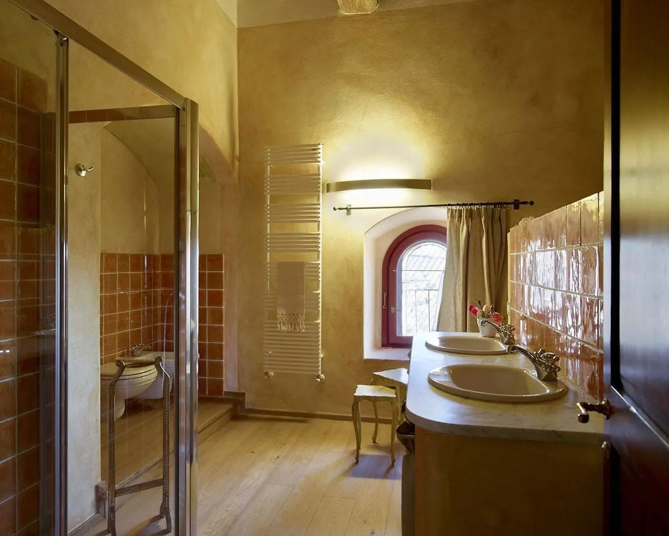 Relais Borgo Petrognano Bed & Breakfast Barberino di Val dʼElsa İtalya